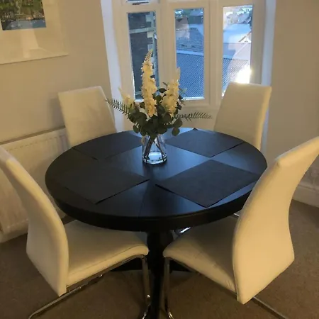 Apartment Bower House