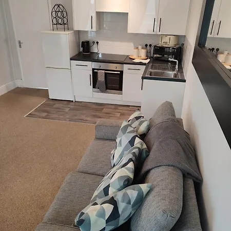 Bower House Apartment